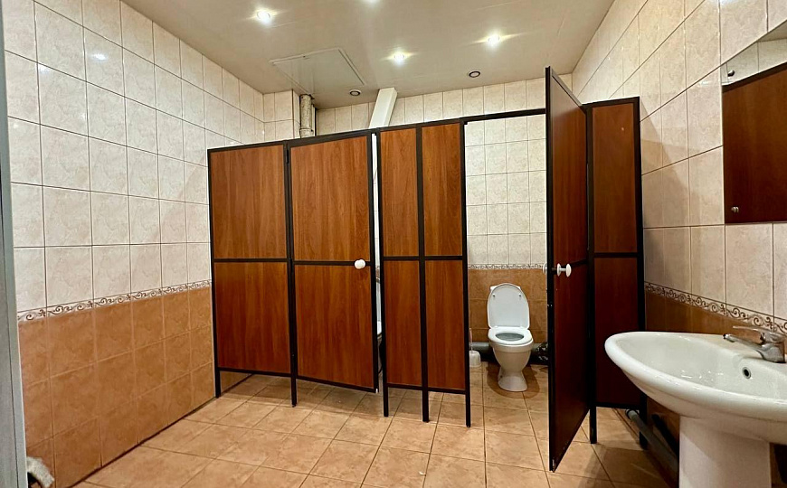 Сдам помещение свободного назначения, 800 м² фото