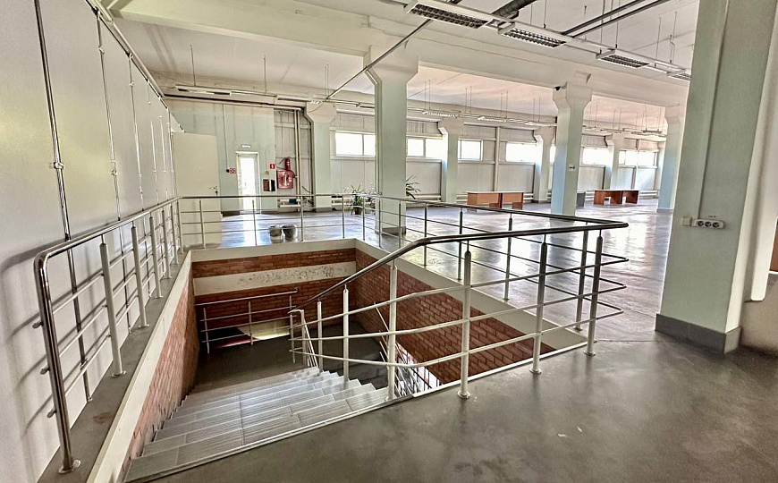 Сдам помещение свободного назначения, 800 м² фото