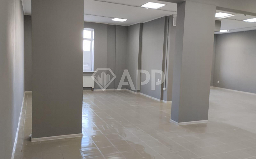 Сдаю рядом с ТЦ Мега  187 м², высокий трафик! фото