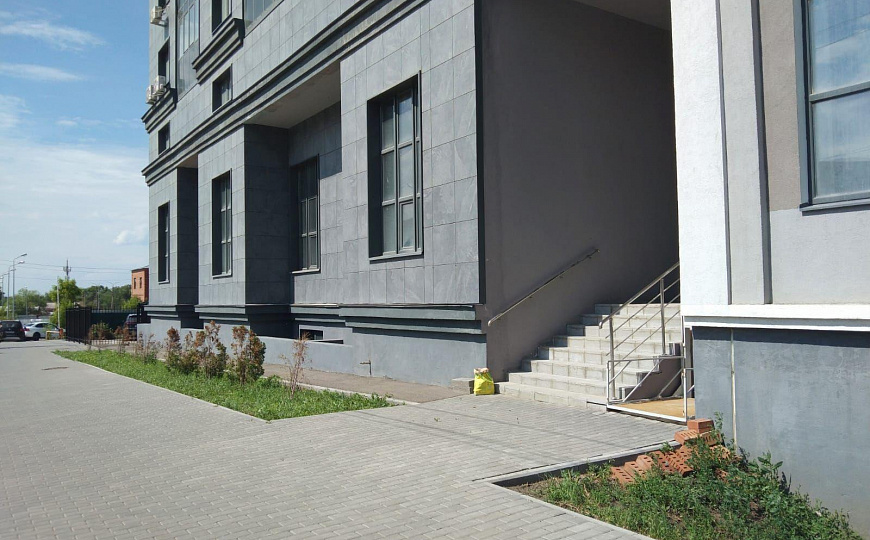 Продам помещение свободного назначения, 1 200 м² фото