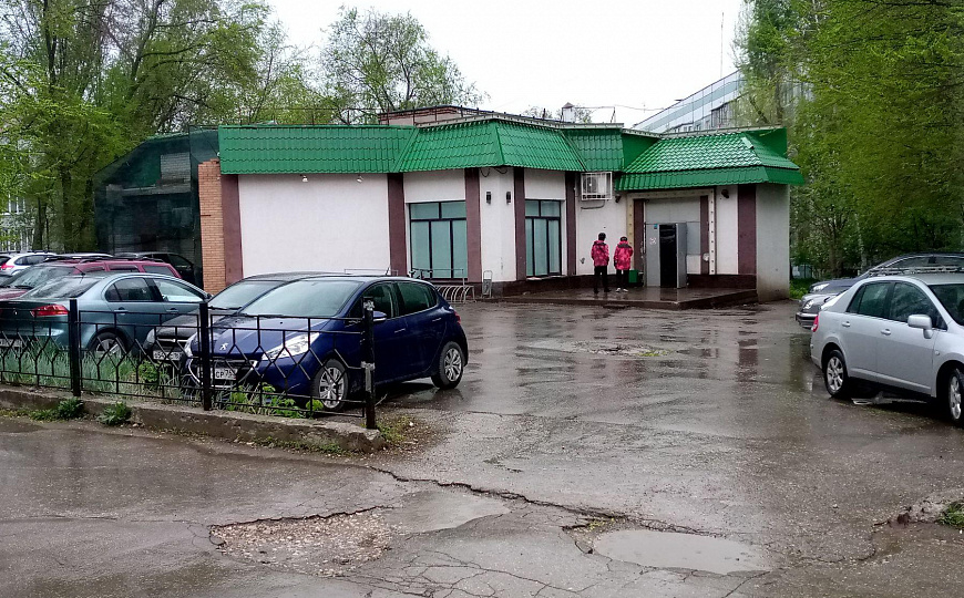 Сдается в аренду одноэтажное отдельно стоящее здание свободного назначения 233 м2. фото