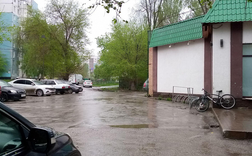 Сдается в аренду одноэтажное отдельно стоящее здание свободного назначения 233 м2. фото