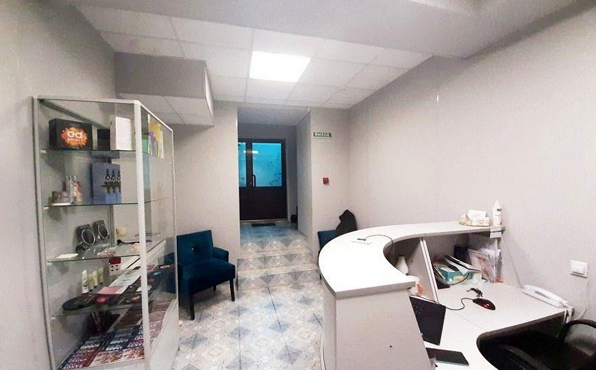 Помещение  114,7 м² в ЖК 21 век фото
