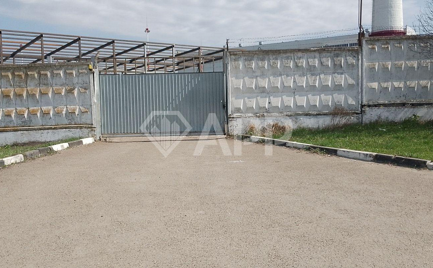 Сдам земельный участок на первой линии, 800 м² фото