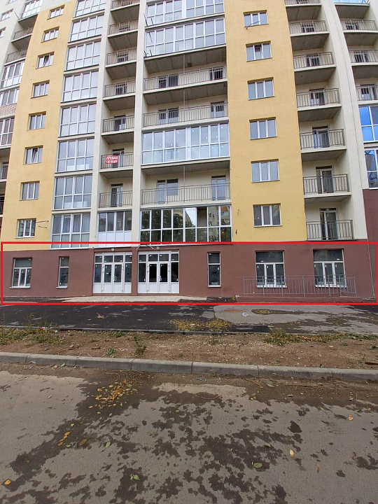 Сдам торговое помещение, 466 м² фото