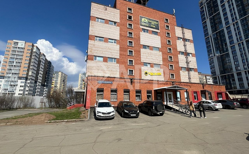 Аренда помещения под танцзал, компьютерный клуб, магазин, 180 м² фото