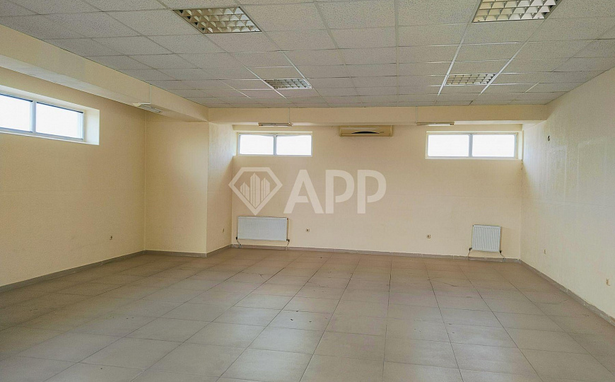 Сдаю помещение свободного назначения, 350 м² фото