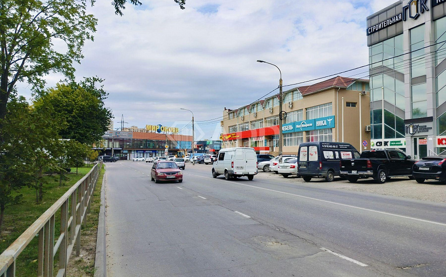 Сдаю помещение свободного назначения, 350 м² фото