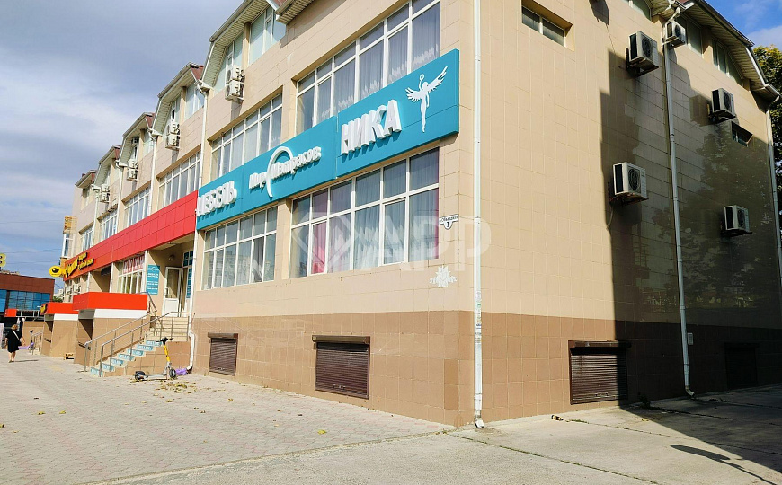 Сдаю помещение свободного назначения, 350 м² фото