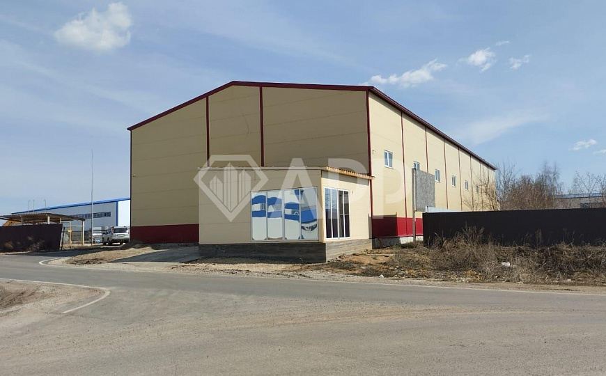 Сдаю 1000м² с кран-балкой! фото