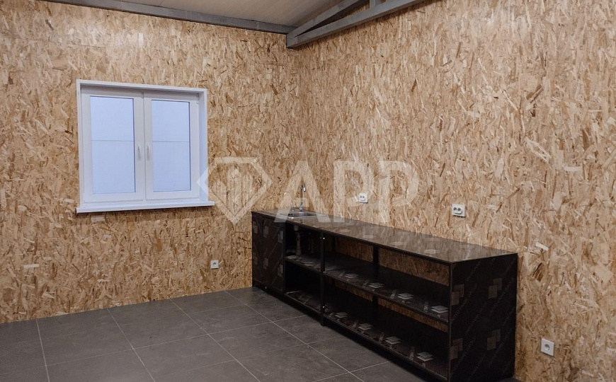 Сдаю 1000м² с кран-балкой! фото