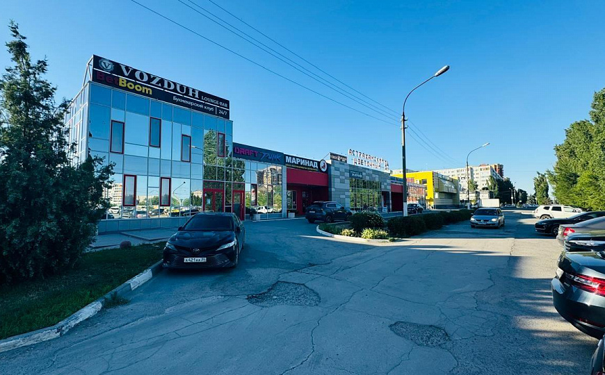 Сдам помещение в ТЦ Жираф, 240,5 м² фото