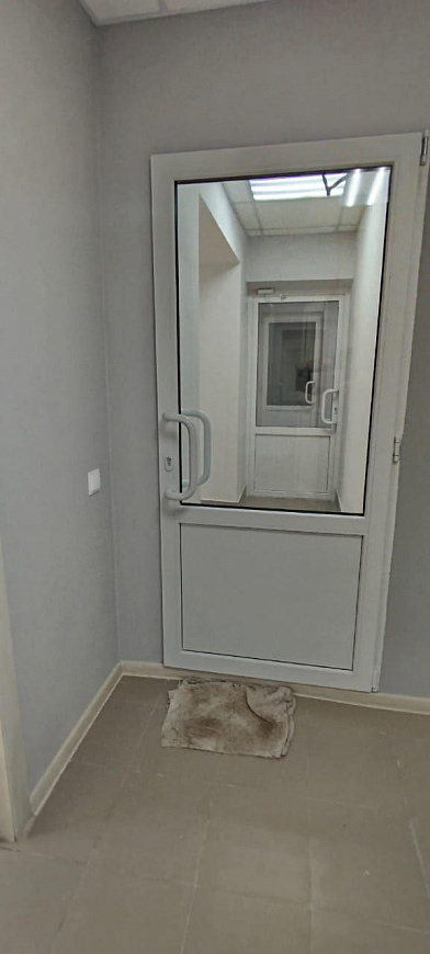 Офис с мокрой точкой для бьюти услуг, 16,2 и 17.5 м² фото