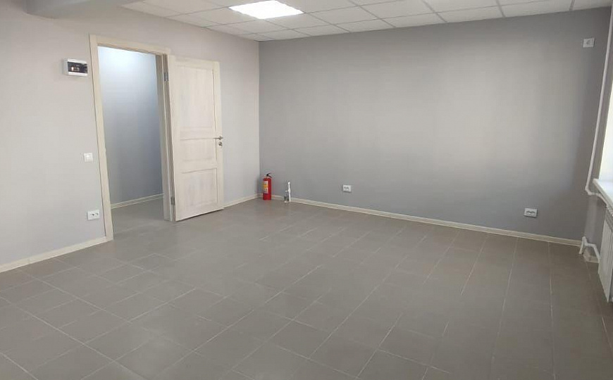  Офис с мокрой точкой для бьюти услуг, 16,2 и 17.5 м² фото