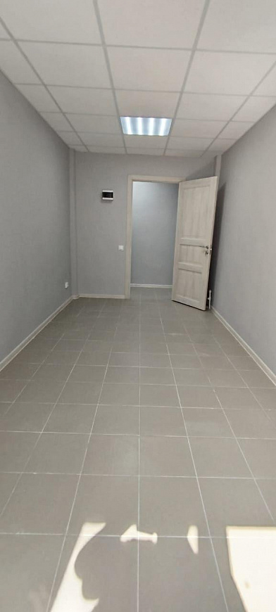  Офис с мокрой точкой для бьюти услуг, 16,2 и 17.5 м² фото