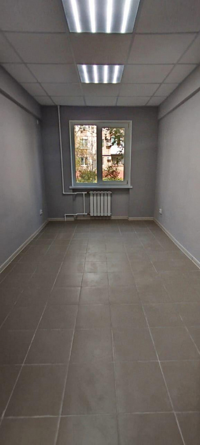  Офис с мокрой точкой для бьюти услуг, 16,2 и 17.5 м² фото