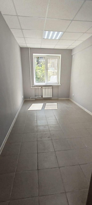  Офис с мокрой точкой для бьюти услуг, 16,2 и 17.5 м² фото
