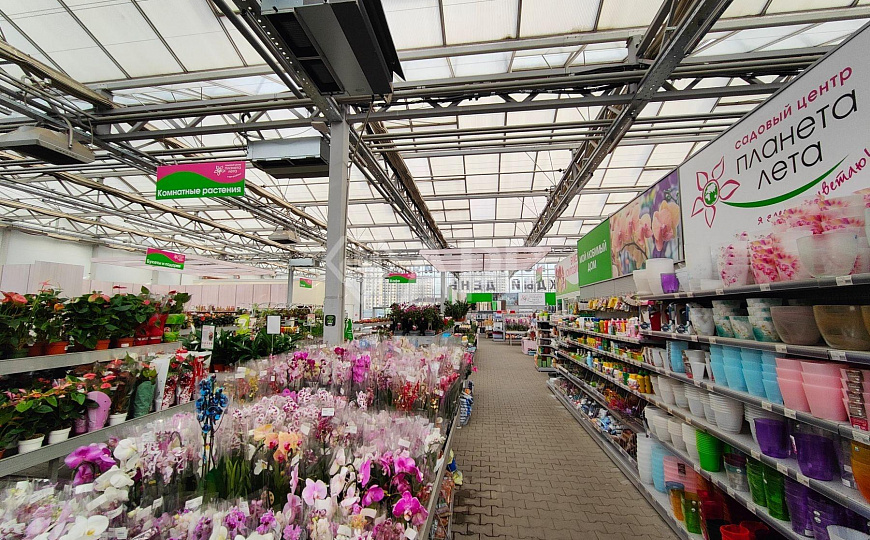 Продаю торговый центр, 3 800 м² фото