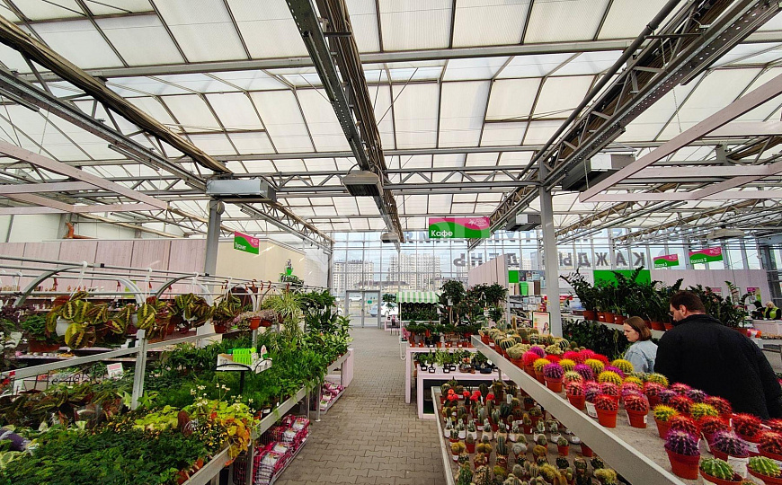 Продаю торговый центр, 3 800 м² фото