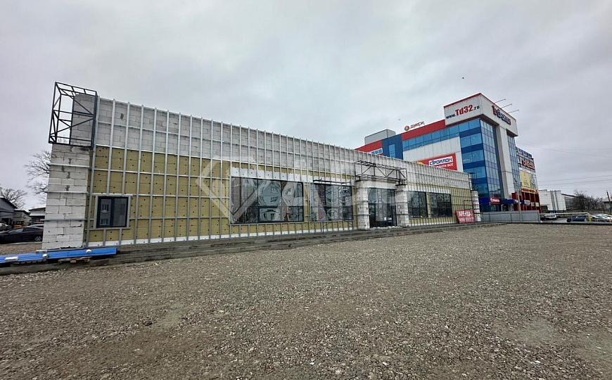 Сдам помещение свободного назначения, 968 м² фото