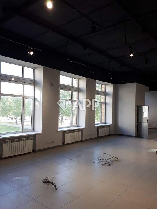 Сдам помещение свободного назначения, 134,2 м² фото