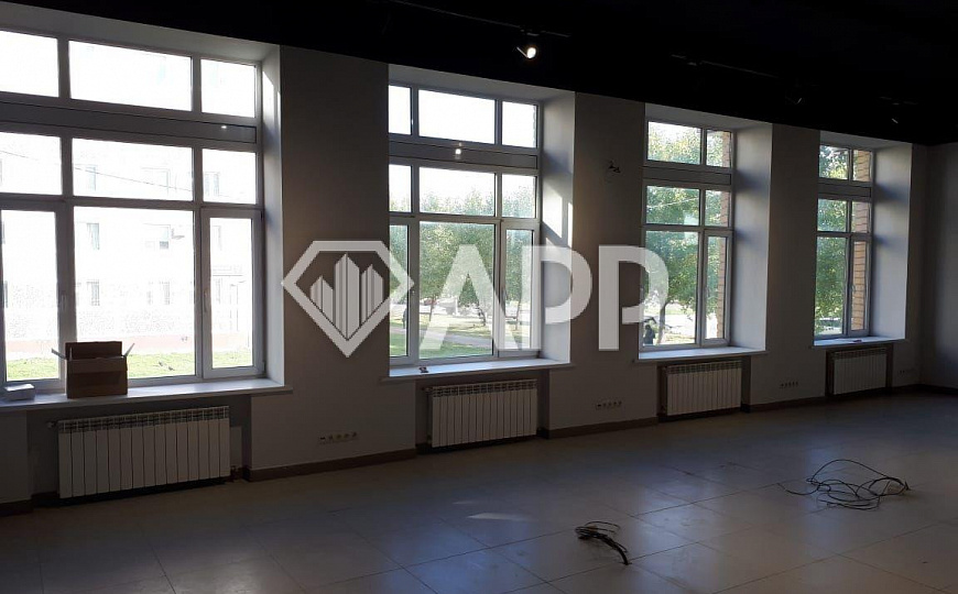 Сдам помещение свободного назначения, 134,2 м² фото