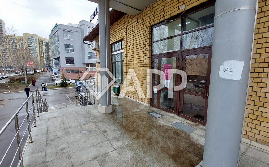 Сдам помещение свободного назначения, 134,2 м² фото