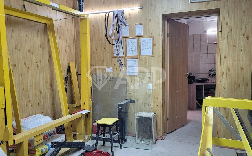 Помещение свободного назначения 139,2 м² фото