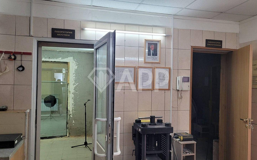 Помещение свободного назначения 139,2 м² фото