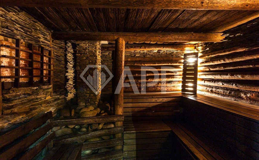 База отдыха, дом 450 м² + земля 2.5 га фото