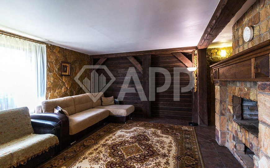 База отдыха, дом 450 м² + земля 2.5 га фото