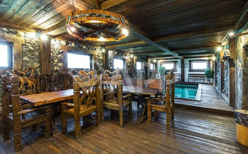 База отдыха, дом 450 м² + земля 2.5 га фото