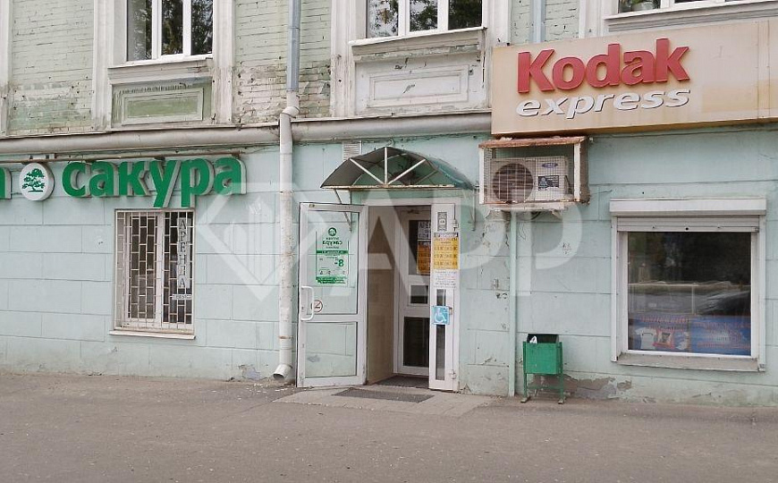 Сдаётся торговое помещение на трафике фото