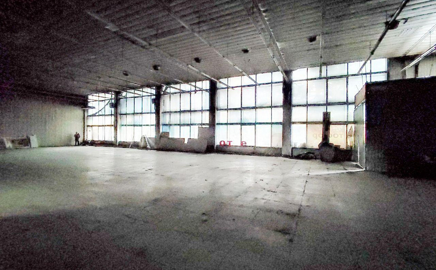 Без колонн. Потолки 9 м., 830 м² фото