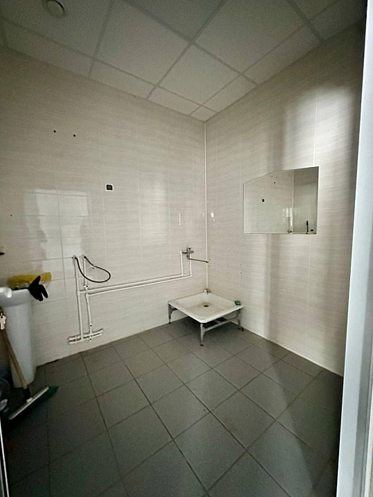 Продажа здания 2036 м2 в г.Новокуйбышевск под мед.центр фото