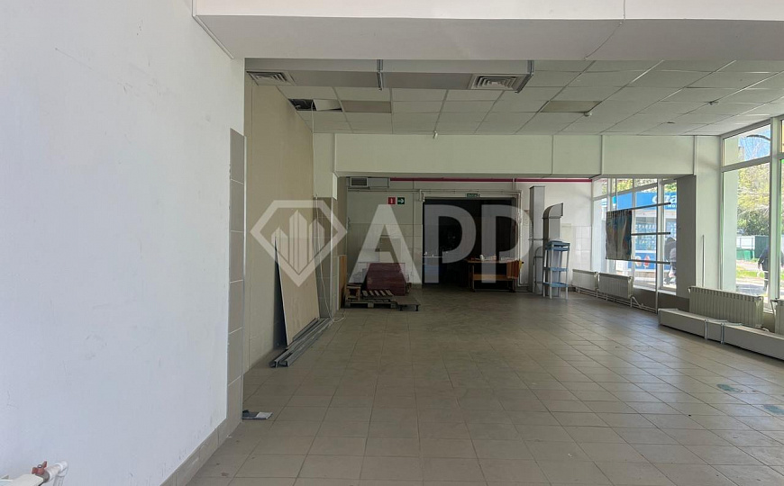 Сдам помещение свободного назначения, 150 м². Возможна аренда 50 и 100 м² фото