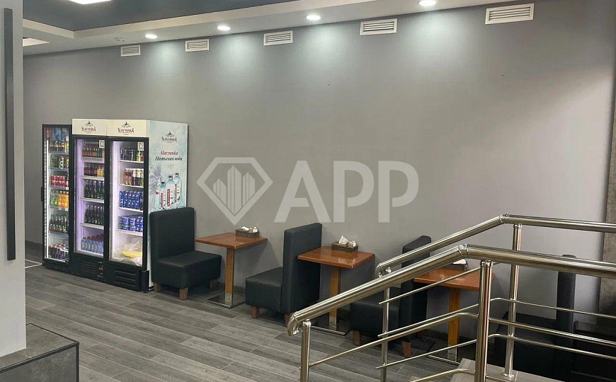 Продам торговое помещение, 250 м² фото