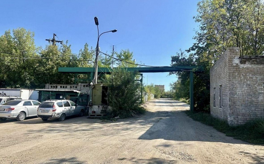 База 1500 м2 с кран балкой и землей  фото