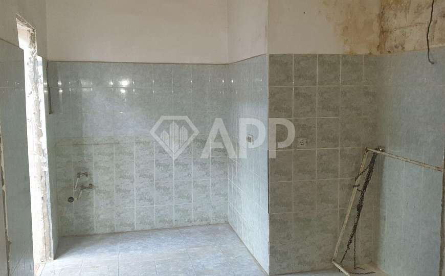 1 линия/Трафик/Отд.вход, 76.9 м² фото
