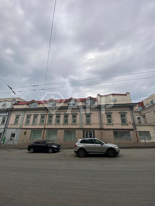 Аренда помещения свободного назначения (ПСН), три этажа ,846м2, в центре города фото