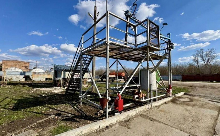 Аренда нефтебазы с ж/д путями фото