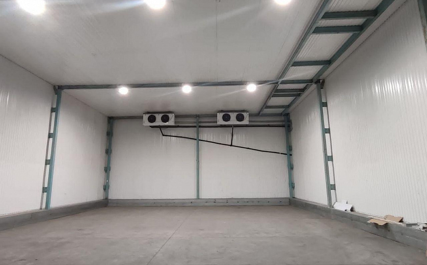 Холодильная камера-склад 150м² фото