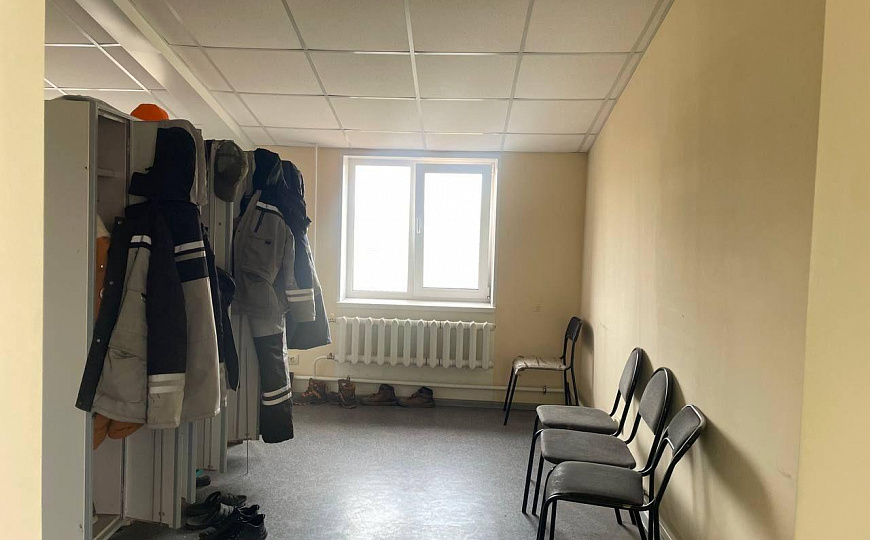 Аренда теплого складского помещения, а также офисные и подсобные помещения фото