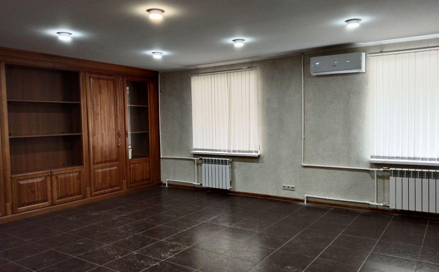 Сдам помещение свободного назначения, 181 м2 фото
