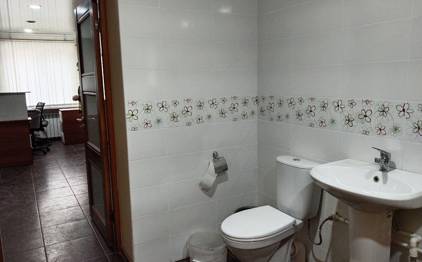 Сдам помещение свободного назначения, 181 м2 фото