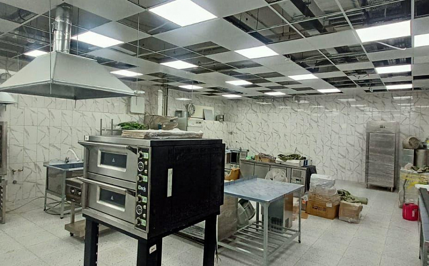Аренда, ресторан с верандой 630 м² фото