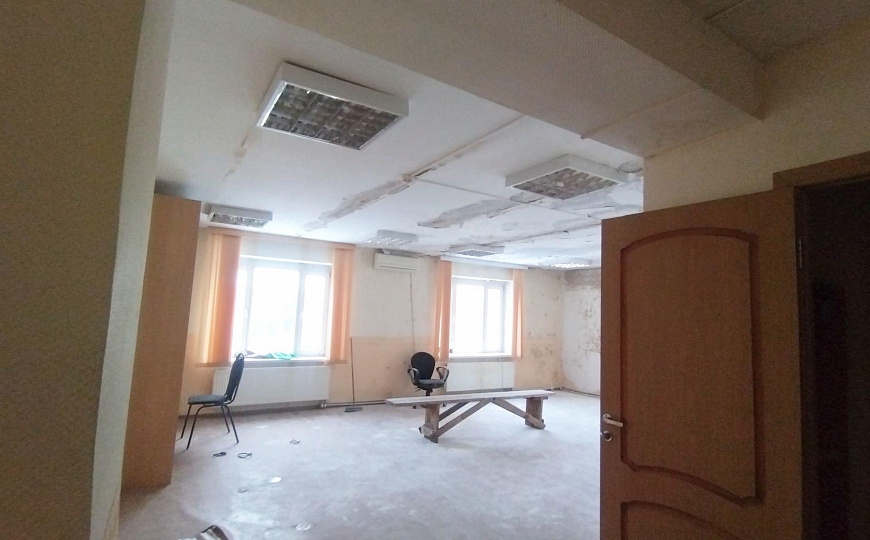 Продам отдельно стоящее здание, 366 м² фото