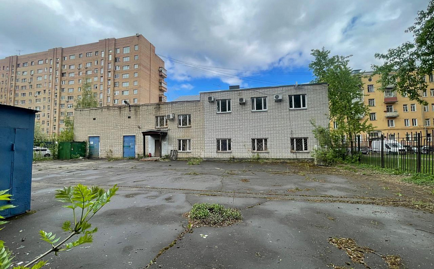 Продам отдельно стоящее здание, 366 м² фото