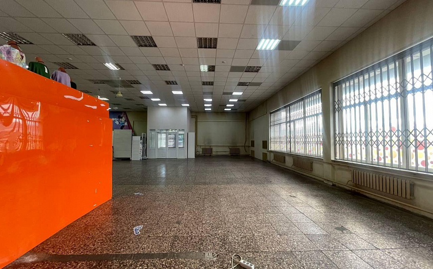 Помещение свободного назначения 254 м² фото