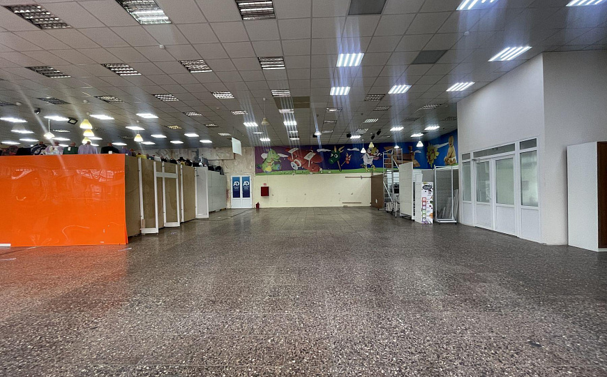 Помещение свободного назначения 254 м² фото